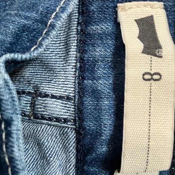 Levi's Blue Cropped Ankle Jeans with Rolled Cuffs - Picture 3 of 12